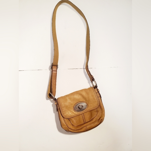 Fossil Bags Mustard Brown Leather Fossil Crossbody Purse Poshmark